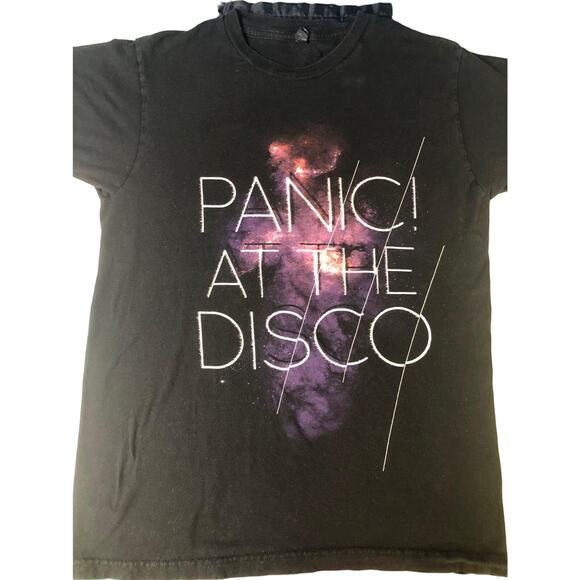 Vintage Panic at the Disco Space Nebula black band tshirt size medium rocker Y2K - Picture 1 of 5